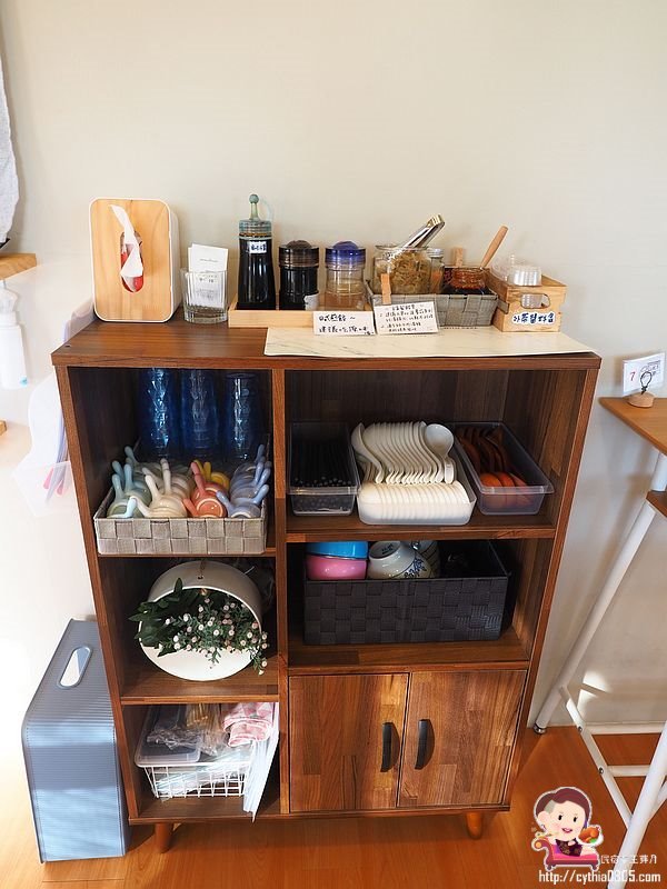 桃園中壢美食-山城亭-在田中央的牛肉麵,湯頭精緻好喝,還有好吃的日式雪花餃子 @民宿女王芽月-美食.旅遊.全台趴趴走