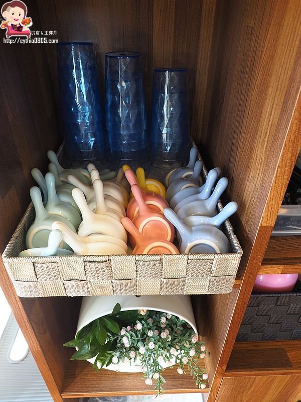 桃園中壢美食-山城亭-在田中央的牛肉麵,湯頭精緻好喝,還有好吃的日式雪花餃子 @民宿女王芽月-美食.旅遊.全台趴趴走