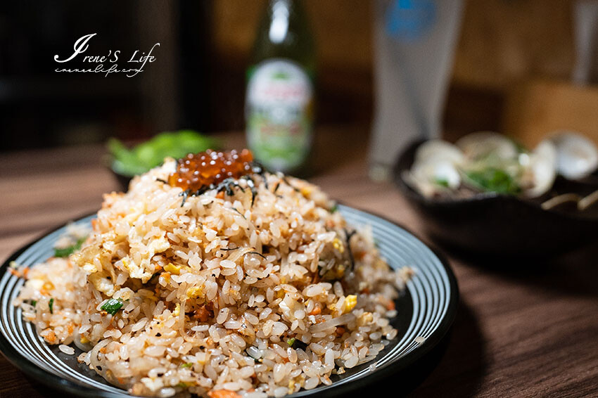 永和超人氣日式串燒居酒屋，2千多則評論高達4.9分！烤物炸物都厲害、炒飯份量超足，吃巧又吃飽 @Irene's 食旅．時旅