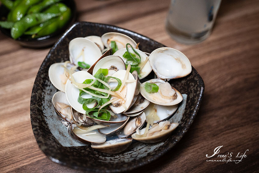 永和超人氣日式串燒居酒屋，2千多則評論高達4.9分！烤物炸物都厲害、炒飯份量超足，吃巧又吃飽 @Irene's 食旅．時旅