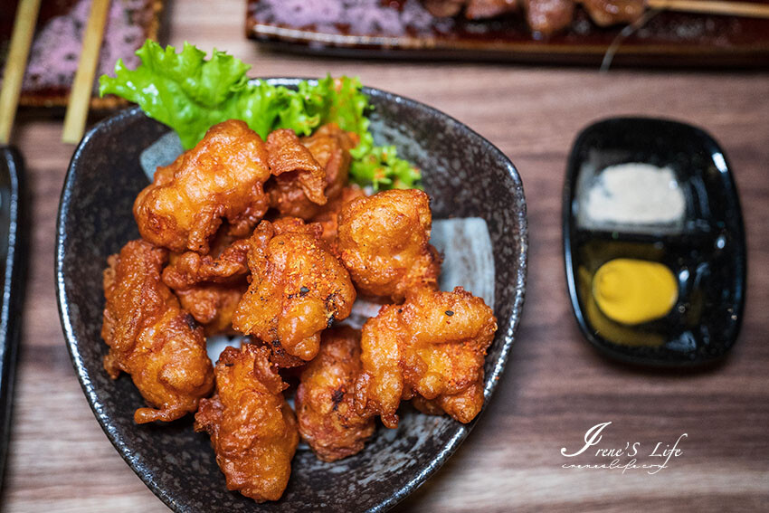 永和超人氣日式串燒居酒屋，2千多則評論高達4.9分！烤物炸物都厲害、炒飯份量超足，吃巧又吃飽 @Irene's 食旅．時旅