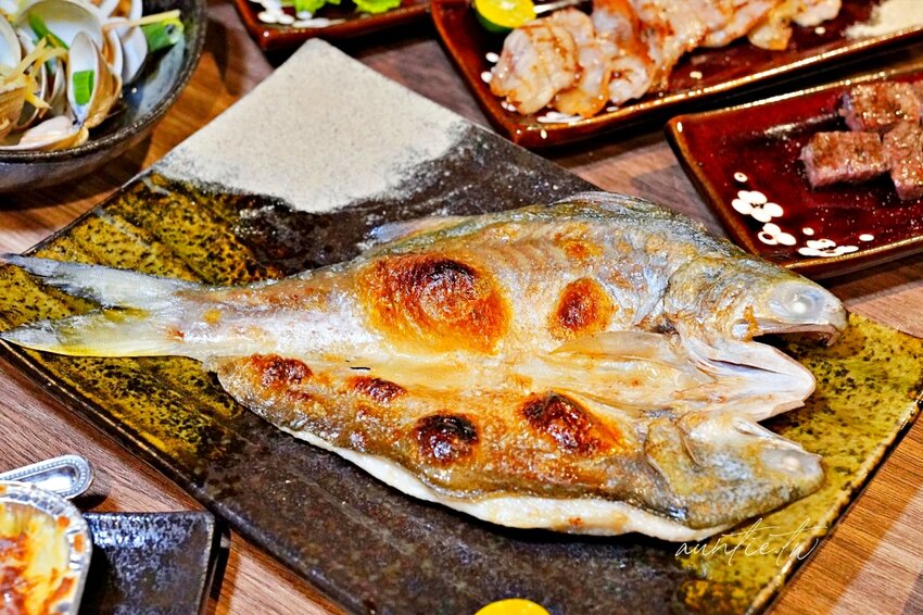 【新北】永和｜老串角居酒屋永和店，串燒、炸物，道道都是下酒好菜，日本清酒、生啤酒，永和日式居酒屋推薦