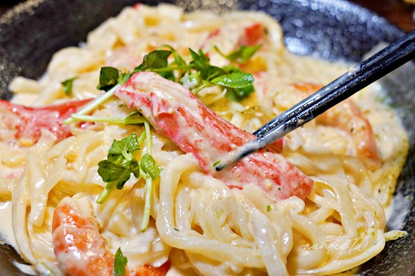 【新北】永和｜老串角居酒屋永和店，串燒、炸物，道道都是下酒好菜，日本清酒、生啤酒，永和日式居酒屋推薦