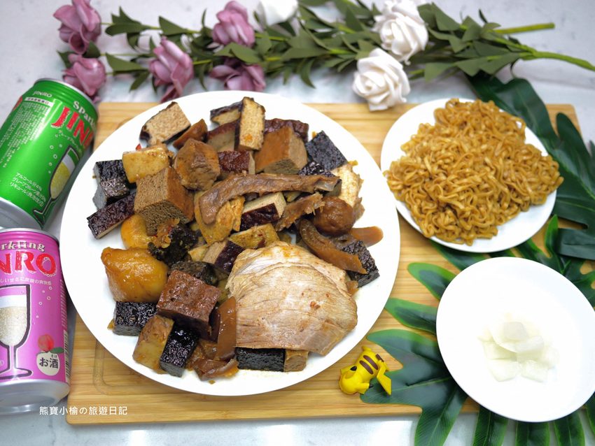 台中秘醬滷味北區永興店(OK超商騎樓),外帶美食冷滷味下午三點就開賣,必吃秘醬乾麵和滷炸豆腐! @熊寶小榆の旅遊日記