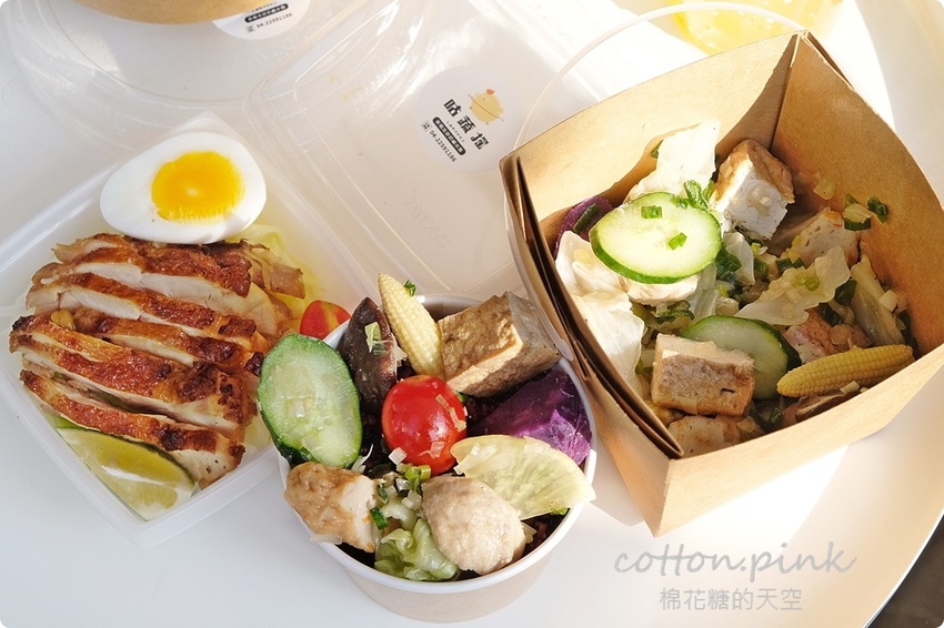 台中鹹水雞這家最文青!便當外送也能點咕蔬搖~六種獨家醬料超特別 台中鹹水雞這家最文青!便當外送也能點咕蔬搖~六種獨家醬料超特別