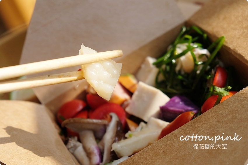 台中鹹水雞這家最文青!便當外送也能點咕蔬搖~六種獨家醬料超特別 台中鹹水雞這家最文青!便當外送也能點咕蔬搖~六種獨家醬料超特別