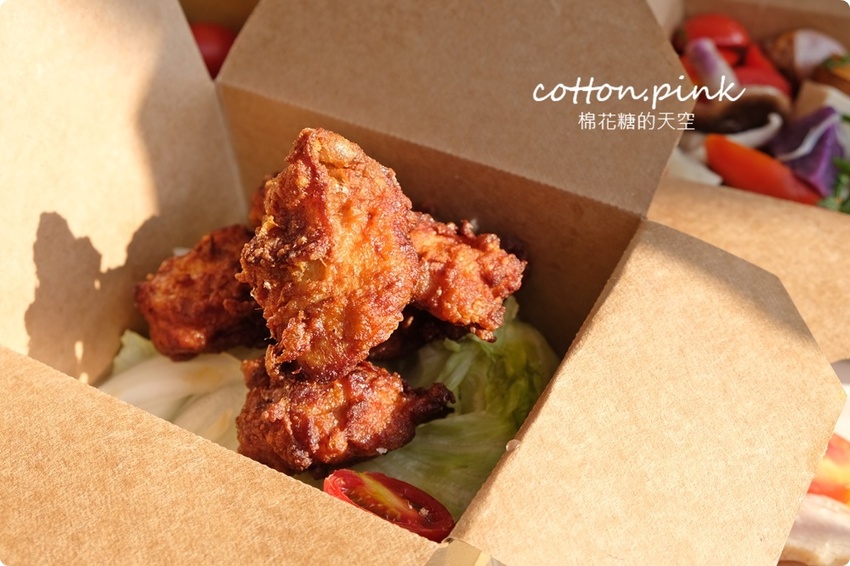 台中鹹水雞這家最文青!便當外送也能點咕蔬搖~六種獨家醬料超特別 台中鹹水雞這家最文青!便當外送也能點咕蔬搖~六種獨家醬料超特別