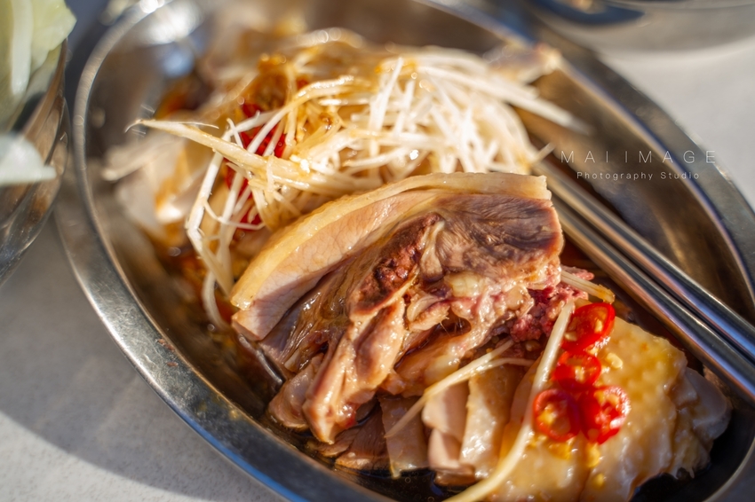 米其林認證～南機場夜市裡一位難求的雞肉專賣店要開分店囉！！！山內雞肉古亭店