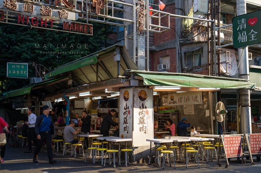 米其林認證～南機場夜市裡一位難求的雞肉專賣店要開分店囉！！！山內雞肉古亭店