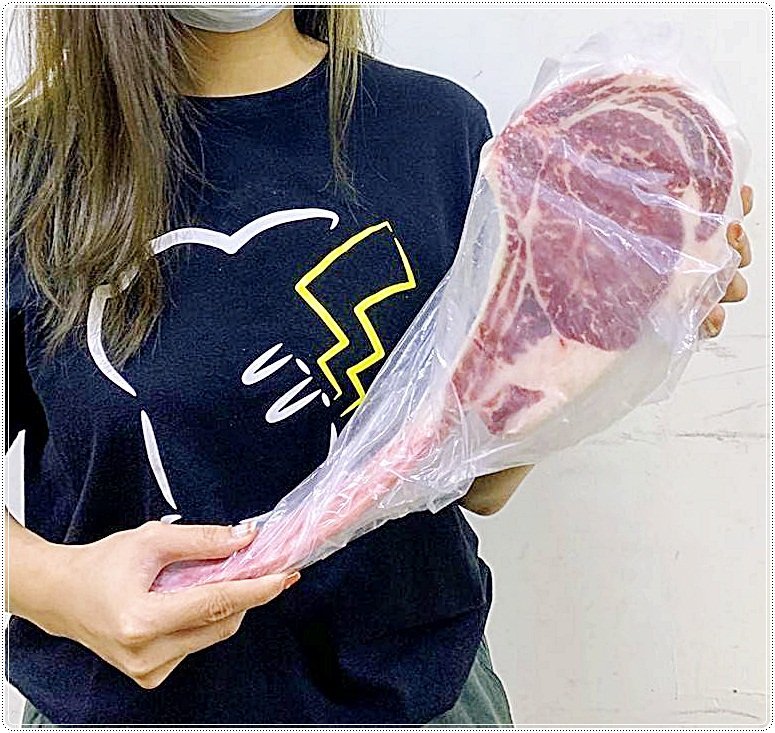 今年中秋就是要浮誇，讓別人羨慕！！台中霸氣烤肉食材通通在大買家，超狂海鮮、和牛、名店美食，中秋烤肉一次買齊！