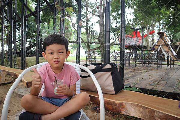 IMG_4629.JPG IMG_4629.JPG