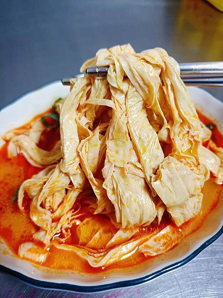 /tmp/phpcvPxYp /tmp/phpcvPxYp