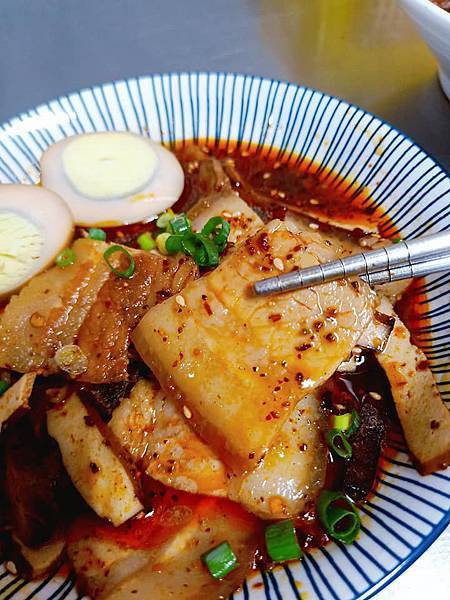 /tmp/phpuOfveI /tmp/phpuOfveI