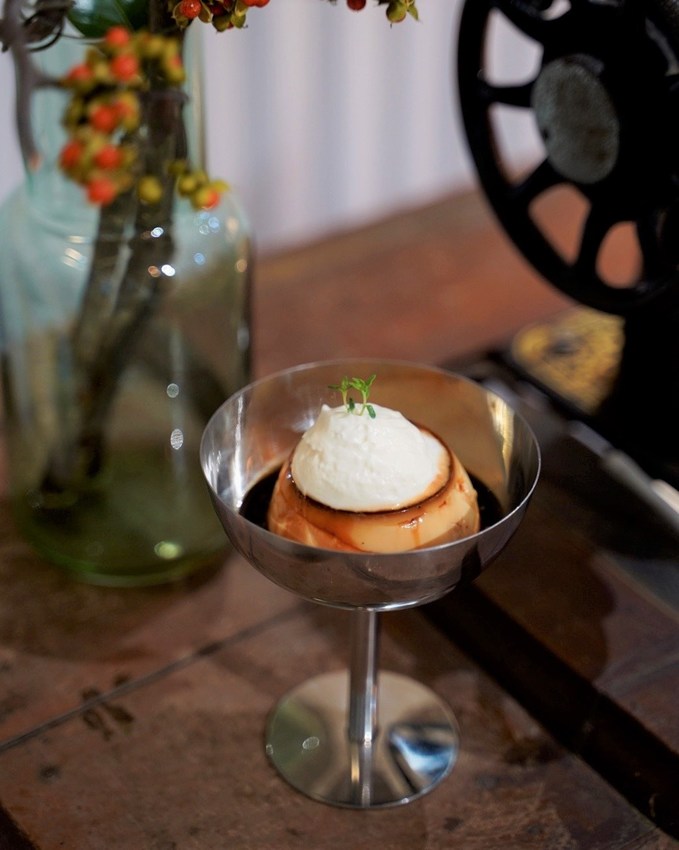 【有哩在Uilly Curry】新竹城隍廟北門街新開幕咖哩專賣店，一進門就能聞到濃濃咖哩香氣，飯後再來顆鍋煮布丁剛剛好！ - 阿華田的美食日記