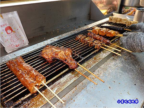 國寶孜然烤肉串攤車 (17).jpg
