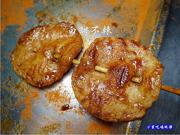 白甜不辣-國寶孜然烤肉串攤車.jpg