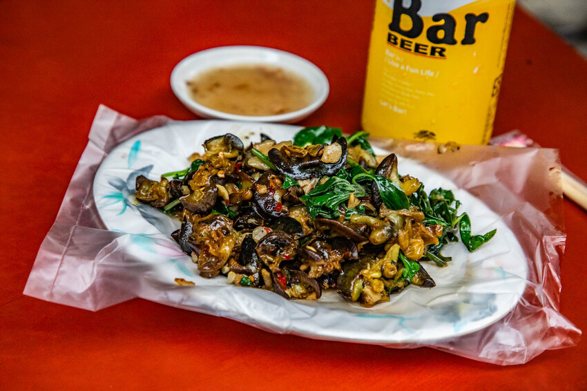 嘉義市東區生炒螺肉|炒一樣專精極致!就賣一樣生炒螺肉屹立不搖三十年