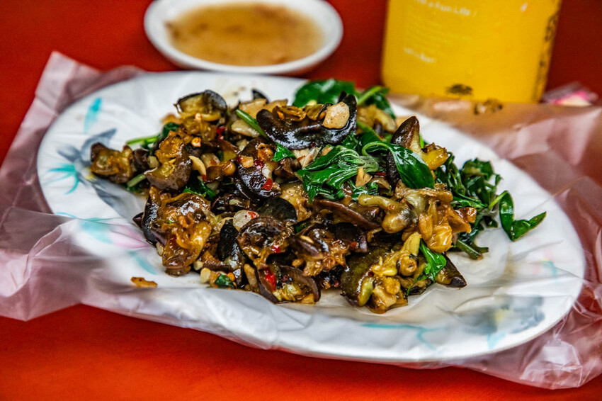 嘉義市東區生炒螺肉|炒一樣專精極致!就賣一樣生炒螺肉屹立不搖三十年