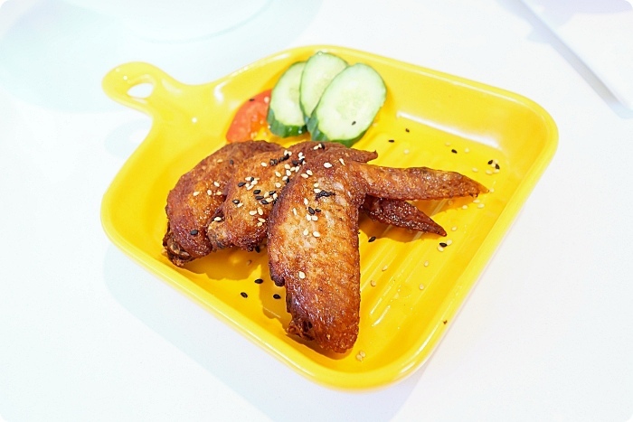 桃園龍潭美食⎮ Next Stop香港手作美食。絲襪奶茶，冰火波蘿包，黯然消魂飯，道地好吃沒話說 @捲捲頭 Wonderful 品味。生活