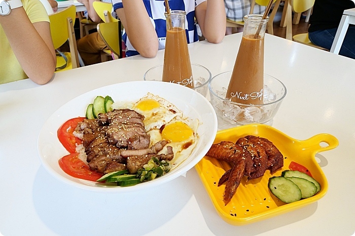 桃園龍潭美食⎮ Next Stop香港手作美食。絲襪奶茶，冰火波蘿包，黯然消魂飯，道地好吃沒話說 @捲捲頭 Wonderful 品味。生活