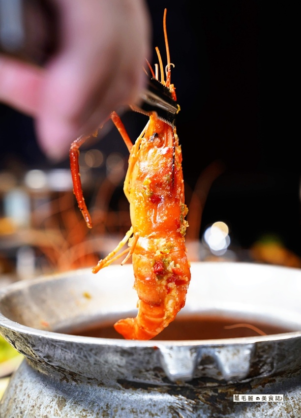 /tmp/phpCFVZJD /tmp/phpCFVZJD