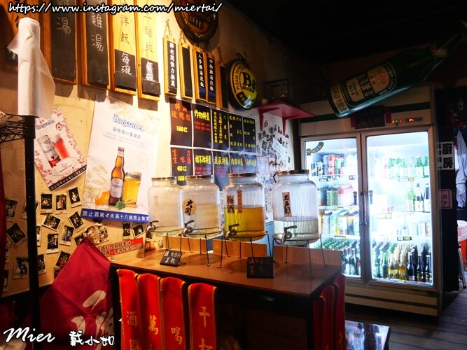 台北|| 中山區 今晚吃雞 吮指回味 皮脆肉嫩多汁桶仔雞 一