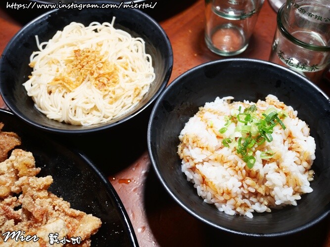 台北|| 中山區 今晚吃雞 吮指回味 皮脆肉嫩多汁桶仔雞 一