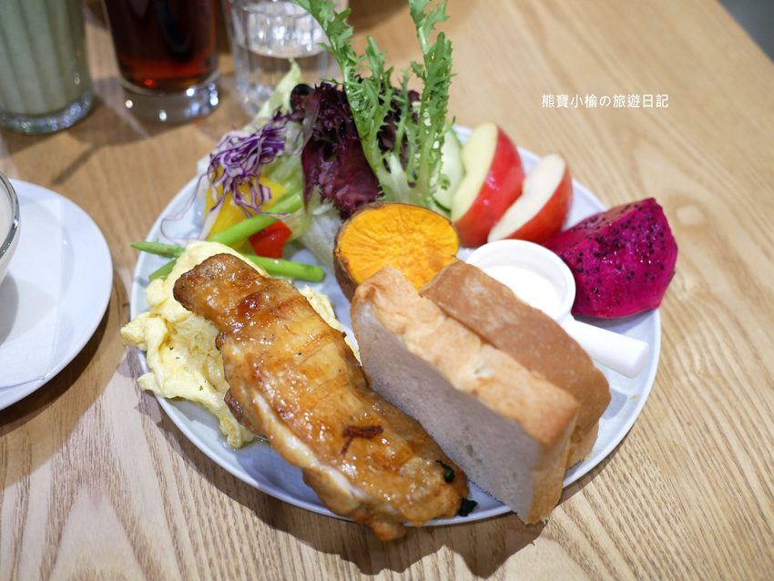 氛享廚房Sharing_Kitchen,竹南好吃早午餐,適合親子聚餐的好選擇!苗栗美食餐廳推薦。 @熊寶小榆の旅遊日記