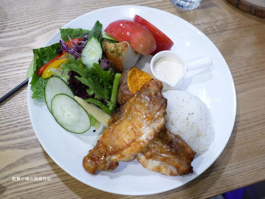 氛享廚房Sharing_Kitchen,竹南好吃早午餐,適合親子聚餐的好選擇!苗栗美食餐廳推薦。 @熊寶小榆の旅遊日記