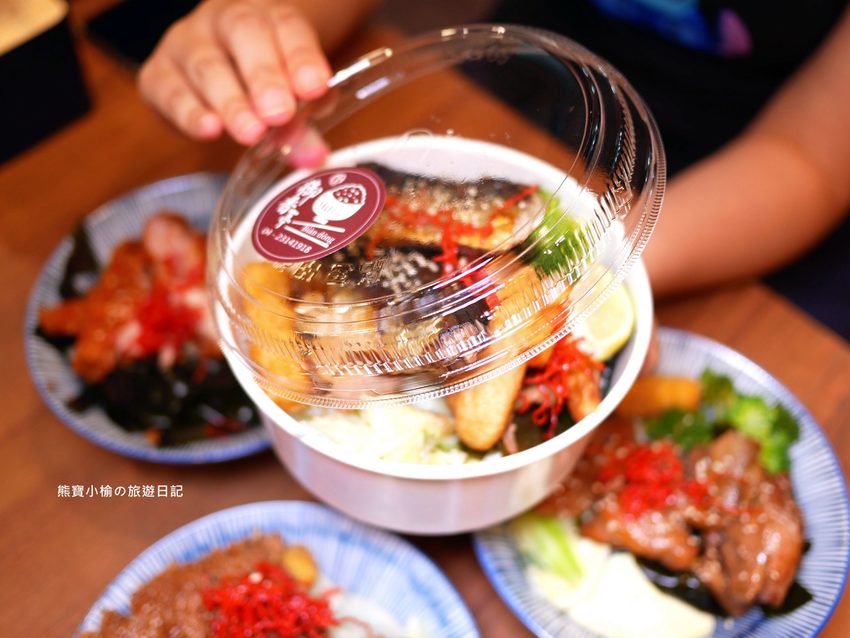 台中西屯御香亭精緻手作餐盒,外帶便當主菜選擇多,平價實惠還附湯品!逢甲商圈必吃午晚餐。 @熊寶小榆の旅遊日記