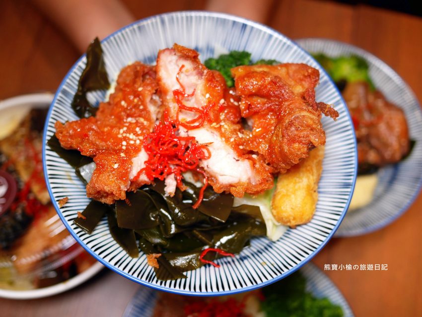 台中西屯御香亭精緻手作餐盒,外帶便當主菜選擇多,平價實惠還附湯品!逢甲商圈必吃午晚餐。 @熊寶小榆の旅遊日記