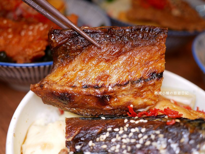 台中西屯御香亭精緻手作餐盒,外帶便當主菜選擇多,平價實惠還附湯品!逢甲商圈必吃午晚餐。 @熊寶小榆の旅遊日記