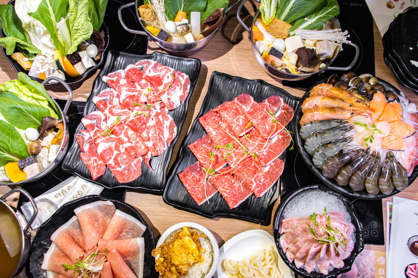 台中西區，良食煮意有機鍋物~有機葉菜與明治冰淇淋無限量供應，牛年旺返4人年節套餐 2188元。 - 微笑Joe幸運