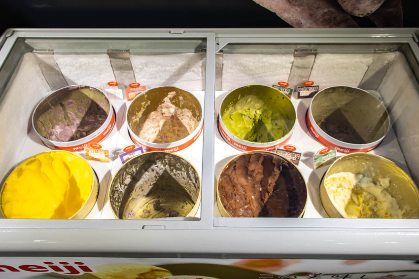 台中西區，良食煮意有機鍋物~有機葉菜與明治冰淇淋無限量供應，牛年旺返4人年節套餐 2188元。 - 微笑Joe幸運