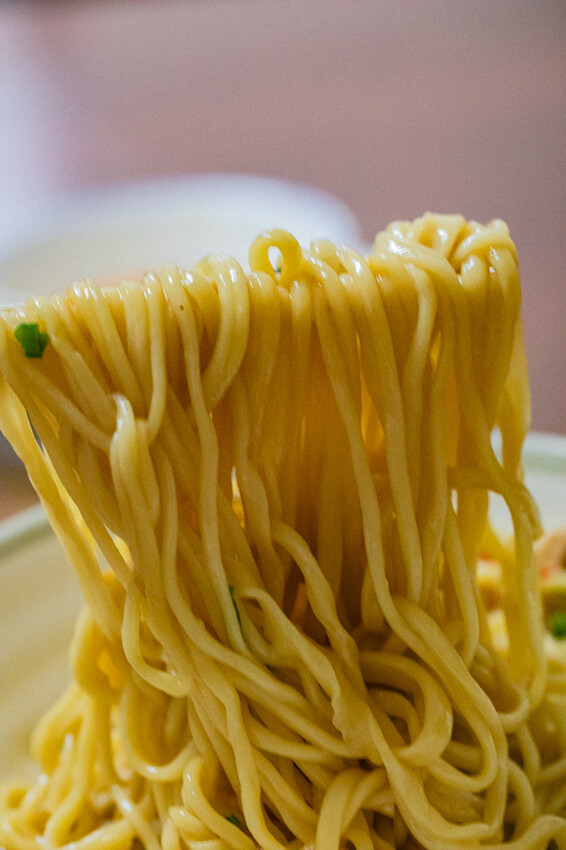 【高雄美食】姚家蘭州拉麵:傳承30年的手工好味道,必吃彈牙拉麵、豐富菜單全攻略