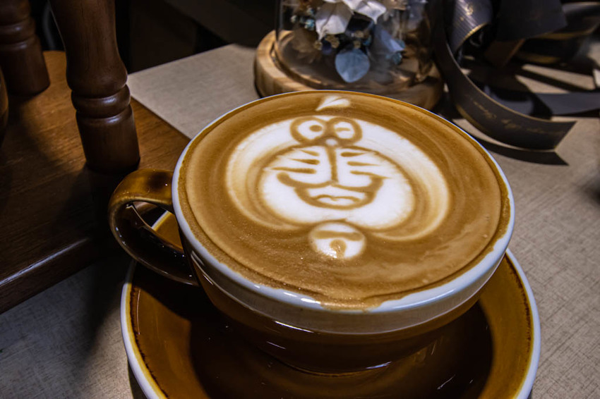 台中西屯區,曦奇咖啡 cdd_coffee,巷弄內的咖啡館,近逢甲商圈。 - 微笑Joe幸運