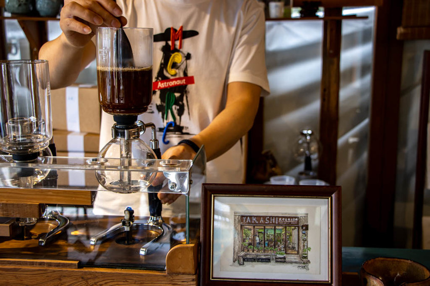 台中南屯,小角 . 手捻咖啡~用溫度串連陌生的彼此。 - 微笑Joe幸運