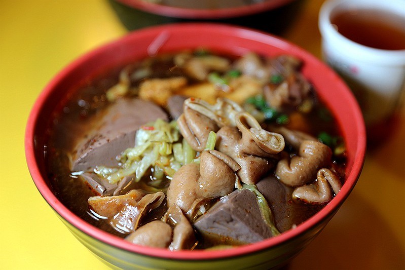 通化夜市唯寧記麻辣鴨血豆腐臭豆腐小吃美食13