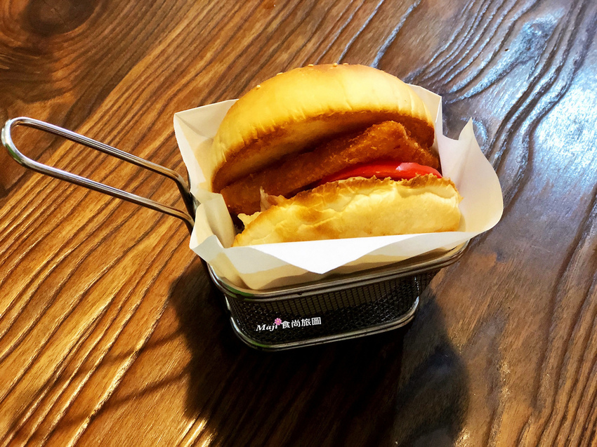 /tmp/phpjmUrCo /tmp/phpjmUrCo