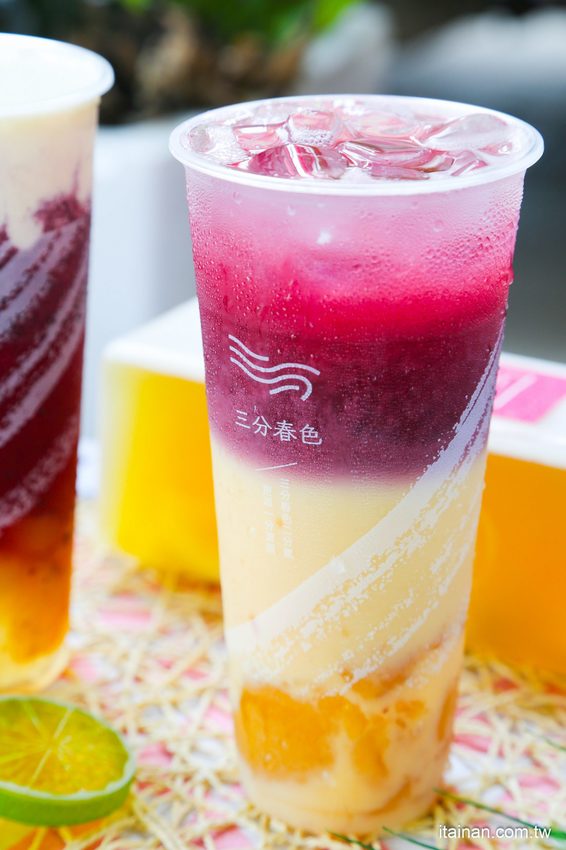 台南飲料｜「三分春色台南華北店」絕美漸層系飲料、鮮果、茶湯!最夯的葡萄芝士也喝的到，每月推奉茶日買一送一! - 台南好Food遊