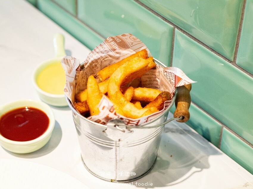 LINE_ALBUM_南屯區平價聚餐餐廳推薦-亞丁尼義式麵屋 永春店-南屯區美食推薦-南屯區義式料_0.jpg LINE_ALBUM_南屯區平價聚餐餐廳推薦-亞丁尼義式麵屋 永春店-南屯區美食推薦-南屯區義式料_0.jpg