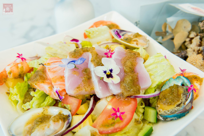 【臺南美食】夏季菜單新推出|使用溫體肉和進口配料|加價可升級套餐|隱藏版菜色|燉飯|義大利麵|輕食早午餐~~W&T kitchen - 南人幫