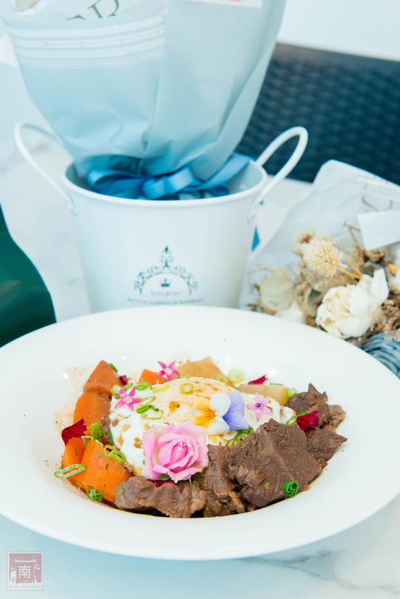 【臺南美食】夏季菜單新推出|使用溫體肉和進口配料|加價可升級套餐|隱藏版菜色|燉飯|義大利麵|輕食早午餐~~W&T kitchen - 南人幫