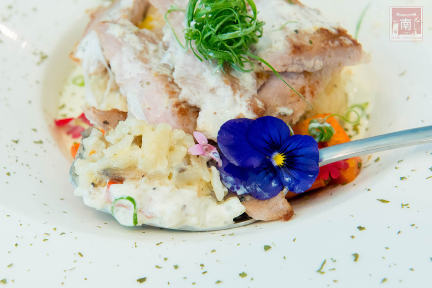 【臺南美食】夏季菜單新推出|使用溫體肉和進口配料|加價可升級套餐|隱藏版菜色|燉飯|義大利麵|輕食早午餐~~W&T kitchen - 南人幫