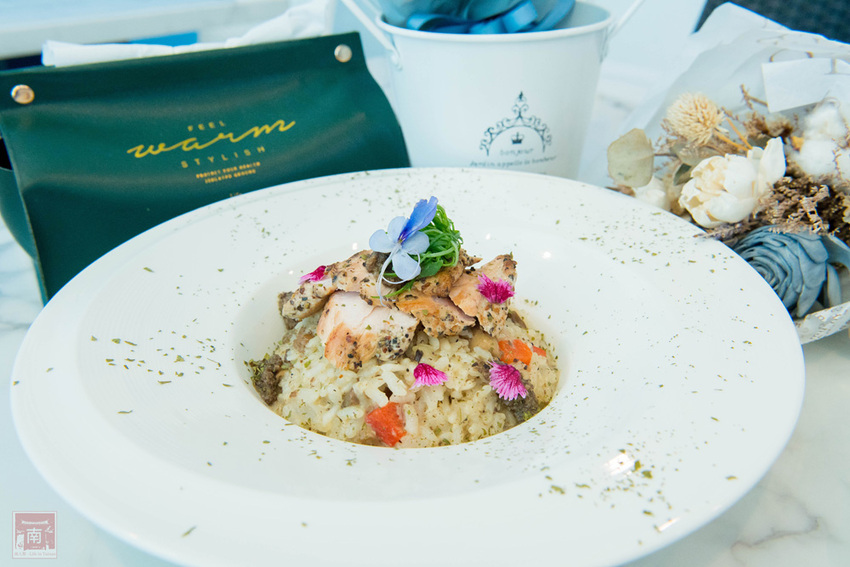 【臺南美食】夏季菜單新推出|使用溫體肉和進口配料|加價可升級套餐|隱藏版菜色|燉飯|義大利麵|輕食早午餐~~W&T kitchen - 南人幫