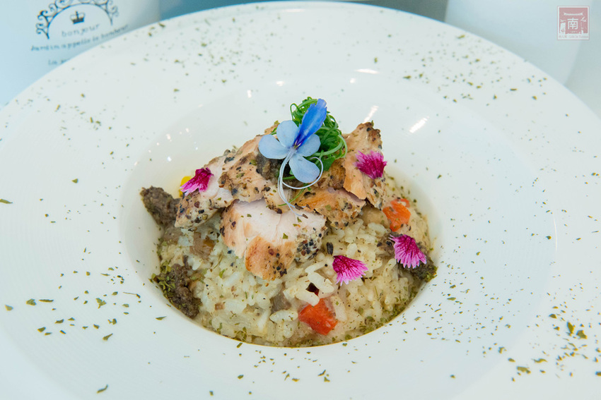 【臺南美食】夏季菜單新推出|使用溫體肉和進口配料|加價可升級套餐|隱藏版菜色|燉飯|義大利麵|輕食早午餐~~W&T kitchen - 南人幫