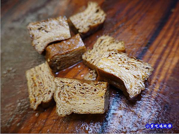 滷炸豆腐-秘醬滷味沙鹿特許加盟店 (1).jpg