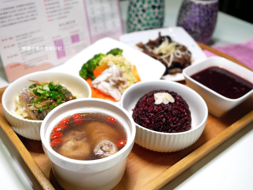 坐月子吃什麼? 新竹御品精緻養生餐,月子餐外送餐宅配到府超方便!孕婦可憑媽媽手冊試吃餐點。 @熊寶小榆の旅遊日記 坐月子吃什麼? 新竹御品精緻養生餐,月子餐外送餐宅配到府超方便!孕婦可憑媽媽手冊試吃餐點。 @熊寶小榆の旅遊日記