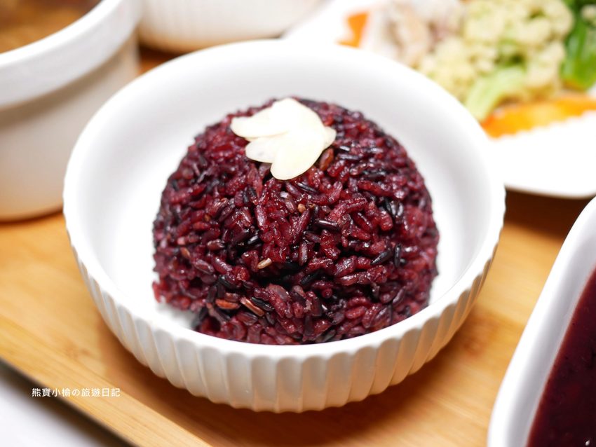 坐月子吃什麼? 新竹御品精緻養生餐,月子餐外送餐宅配到府超方便!孕婦可憑媽媽手冊試吃餐點。 @熊寶小榆の旅遊日記 坐月子吃什麼? 新竹御品精緻養生餐,月子餐外送餐宅配到府超方便!孕婦可憑媽媽手冊試吃餐點。 @熊寶小榆の旅遊日記