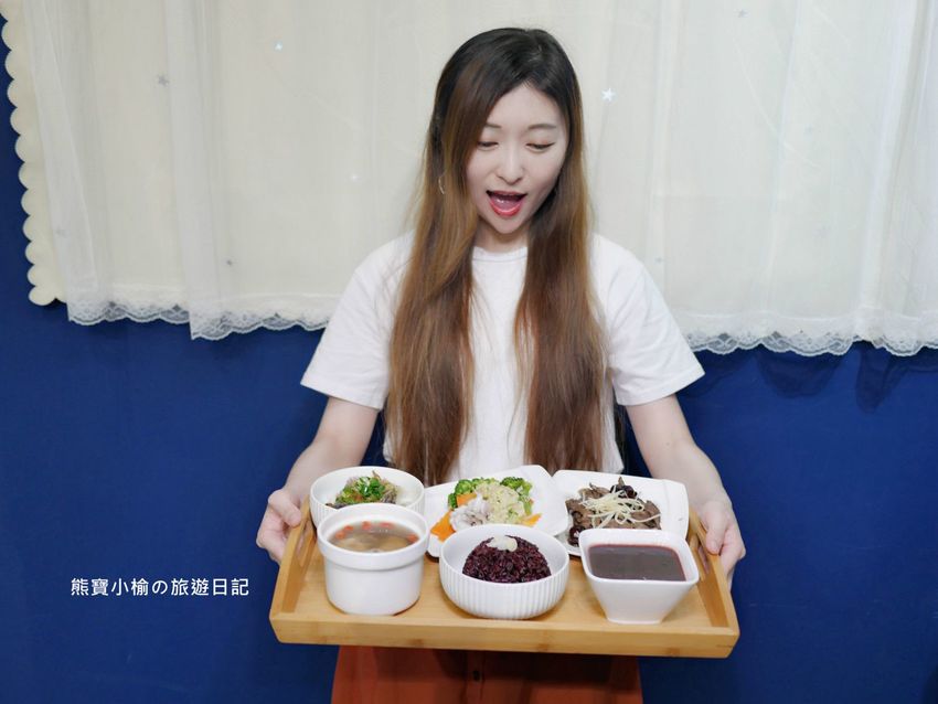 坐月子吃什麼? 新竹御品精緻養生餐,月子餐外送餐宅配到府超方便!孕婦可憑媽媽手冊試吃餐點。 @熊寶小榆の旅遊日記 坐月子吃什麼? 新竹御品精緻養生餐,月子餐外送餐宅配到府超方便!孕婦可憑媽媽手冊試吃餐點。 @熊寶小榆の旅遊日記